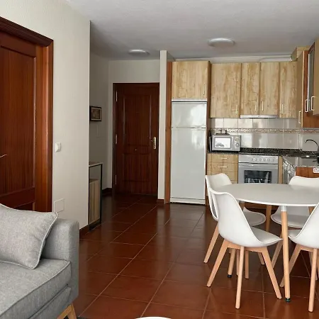 Apartment A 250 Metros De La Playa, Wifi, Sofa Cama *